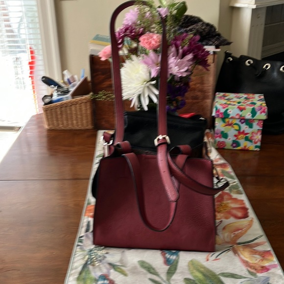 Charlie Paige Handbags - 🐝 Charlie Paige leather free with purchase